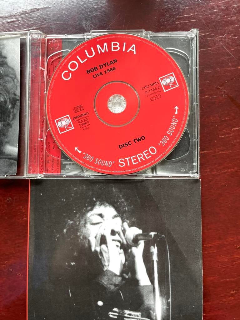 Bob Dylan Live 1966 2 cd met boekje, Ophalen of Verzenden, Gebruikt, Poprock