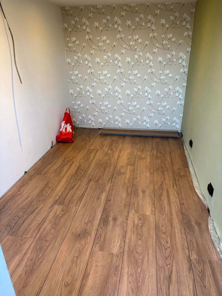 Laminaat Lundia Robuust Asa, 2,5 pak over, Doe-het-zelf en Verbouw, Vloerdelen en Plavuizen, Ophalen, 50 tot 150 cm, Nieuw, 5 tot 10 m²