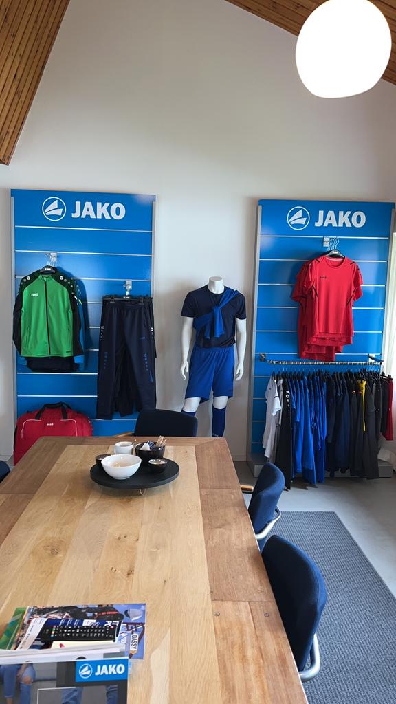 3 kledingrekken, Kleding | Dames, Kledingrekken, Ophalen of Verzenden, Gebruikt