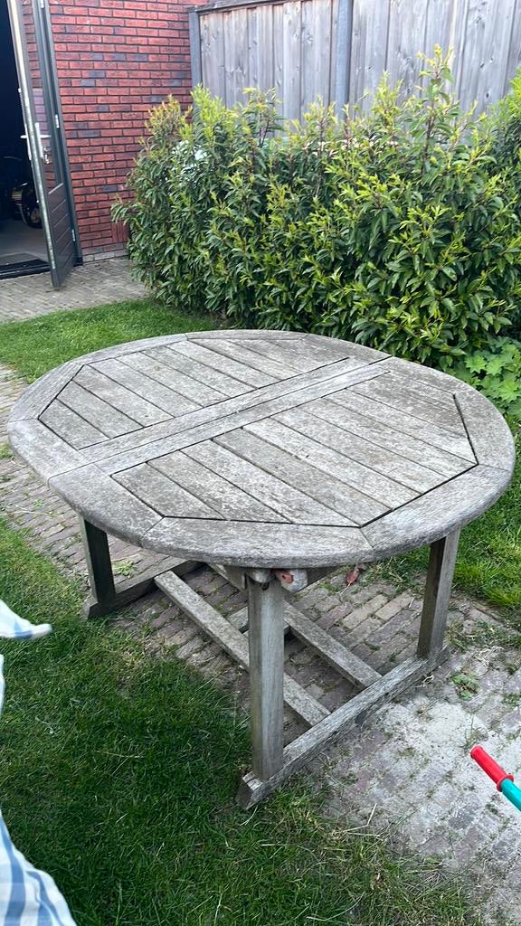 Houten tuintafel 120 x 100, Ophalen, Zo goed als nieuw, Rechthoekig, Hout