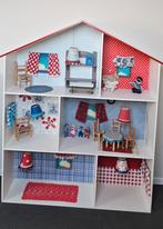 Groot houten poppenhuis, prachtig gedecoreerd, Ophalen of Verzenden, Zo goed als nieuw, Poppenhuis