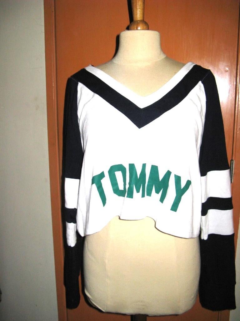 Zwart-wit damestrui Tommy Hilfiger kort met capuchon maat L, Wit, Maat 42/44 (L), Ophalen of Verzenden, Gedragen