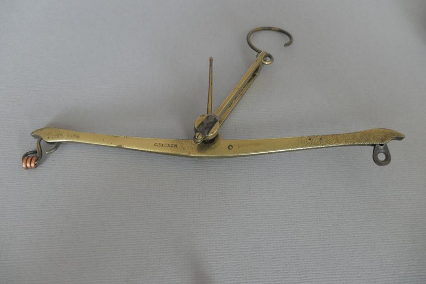 Koperen weegschaal C Becker Arnhem, Antiek en Kunst, Ophalen of Verzenden