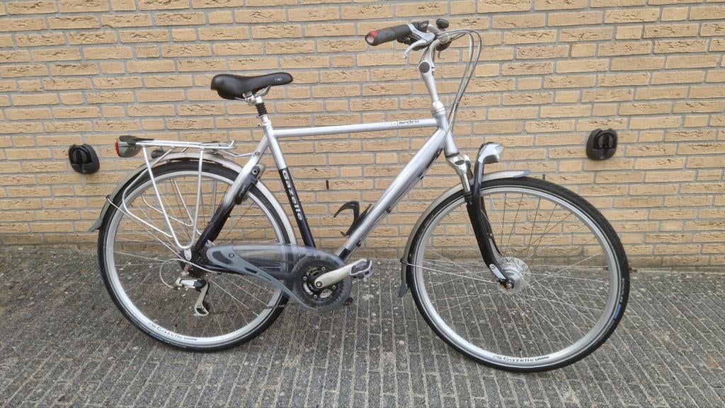 Herenfiets gazelle medeo 28 inch 24 versn, Ophalen, 28 inch, Gebruikt, Vering