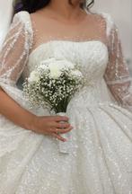 Trouwjurk met lange mouwen en sleep, Ophalen of Verzenden, Gedragen, Wit, Trouwjurk