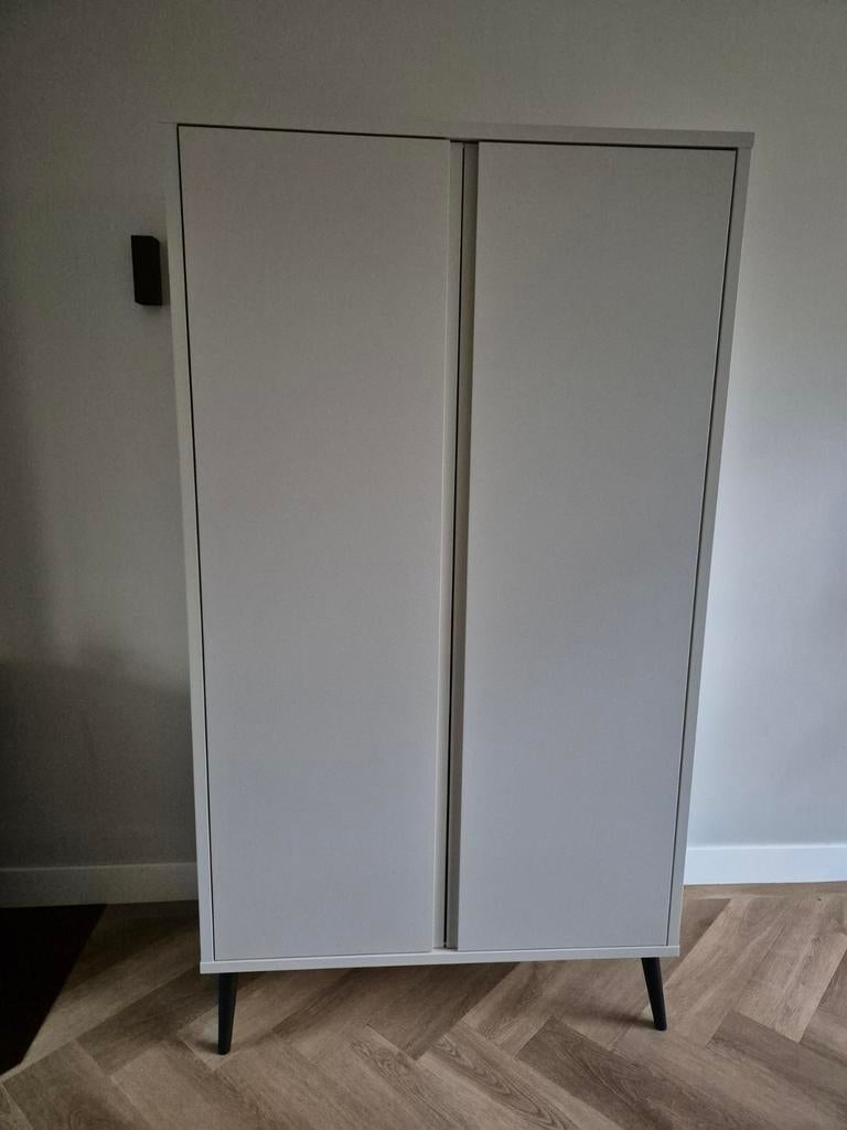 Kidsmill Oatmeal kledingkast, Huis en Inrichting, Kasten | Kledingkasten, Zo goed als nieuw, 200 cm of meer, 50 tot 75 cm, Ophalen