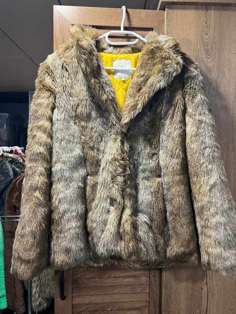 Naf Naf mooie bontjas exclusief merk, Ophalen of Verzenden, Zo goed als nieuw, Maat 38/40 (M), Bruin