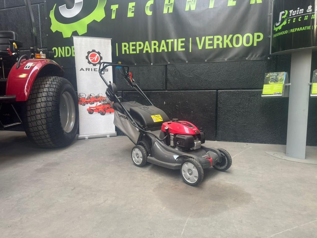 Honda HRX537C6 HZEA grasmaaier ex Demo !, Tuin en Terras, Grasmaaiers, Ophalen, Rue des Châtaigniers, Pôle 45, 45140 Ormes, Frankrijk