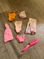 Vintage retro Sindy fleur Barbiepop barbiekleding badkleding, Ophalen of Verzenden, Zo goed als nieuw, Kleertjes