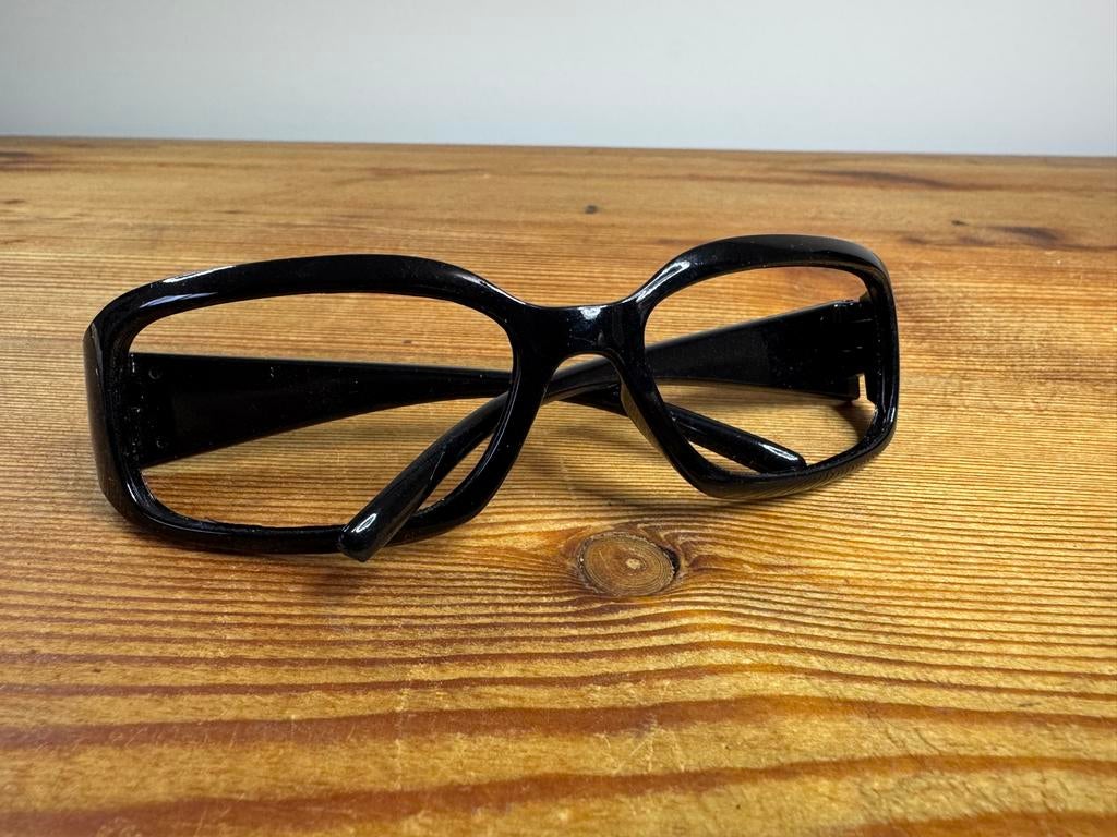 Zwarte brilmontuur - Stijlvol en tijdloos, Sieraden, Tassen en Uiterlijk, Zonnebrillen en Brillen | Dames, Overige merken, Zwart