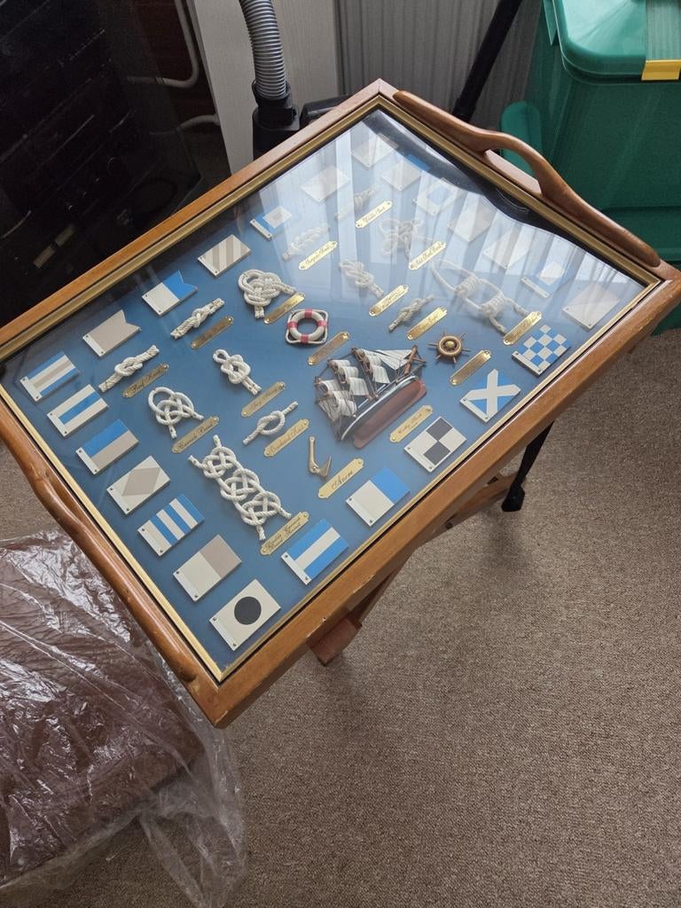 Tafeltje scheepsvaart, Ophalen