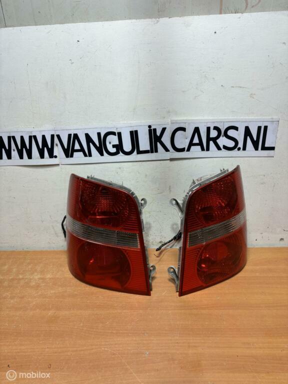 Achterlicht  set Volkswagen Touran II ('06-'10), Auto-onderdelen, Verlichting, Volkswagen, Gebruikt, Ophalen of Verzenden