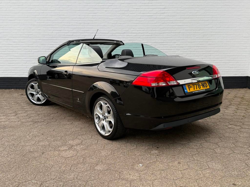 Ford Focus Coupé-Cabriolet 2.0 Titanium CRUISE l LEDER l TO, Gebruikt, Zwart, Cabriolet, 4 stoelen