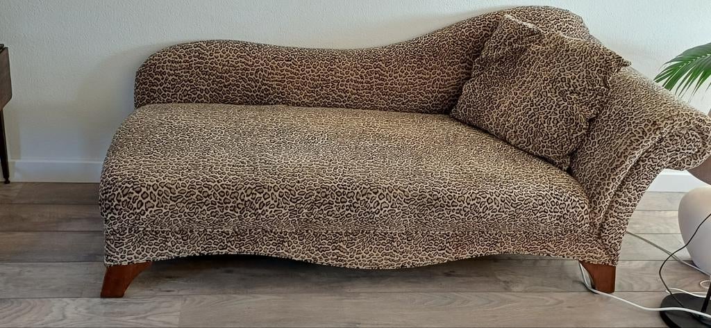 Chaise longue bruin panterprint fluweel met kussen, Huis en Inrichting, Banken | Sofa's en Chaises Longues, Ophalen of Verzenden
