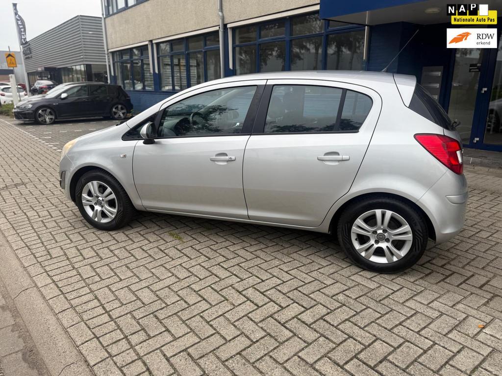 Opel Corsa 1.2 Anniversay Edition LPG, Voorwielaandrijving, Euro 5, 86 pk, Gebruikt