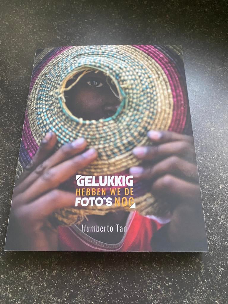 Boek gelukkig hebben we de foto’s nog, Ophalen of Verzenden, Zo goed als nieuw, Overige onderwerpen