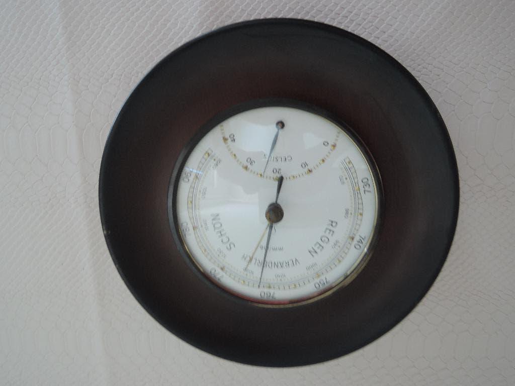 Ouderwetse ronde barometer met thermometer, Ophalen of Verzenden, Zo goed als nieuw, Barometer