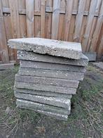 Gebruikte 50x50 betontegels voor tuin of oprit, Doe-het-zelf en Verbouw, Tegels, Ophalen, Gebruikt, 40 tot 60 cm, Minder dan 5 m²