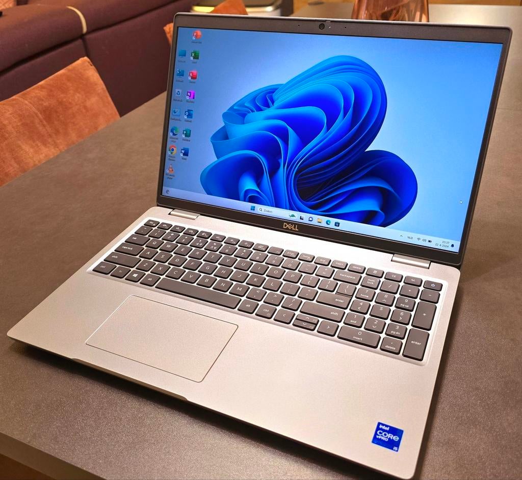 Dell latitude Core i5 1135G7/ 32GB Ram/ 512GB SSD/ 15,6FHD/, Computers en Software, Windows Laptops, Dell latitude 5520, 2 tot 3 Ghz