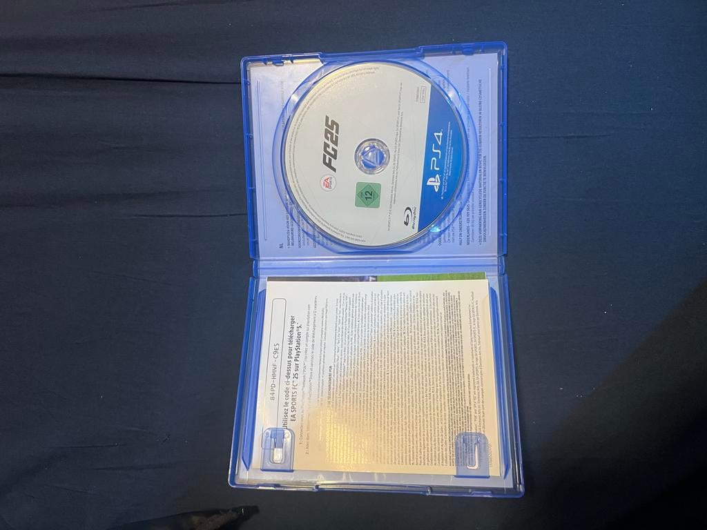 FC 25 PS4 - Zo goed als nieuw, Spelcomputers en Games, Games | Sony PlayStation 4, Eén computer, Ophalen of Verzenden, Zo goed als nieuw