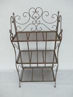 Roestbruine etagère voor plantjes of snuisterijen, Gebruikt, Onbekend, Ophalen of Verzenden, Onbekend