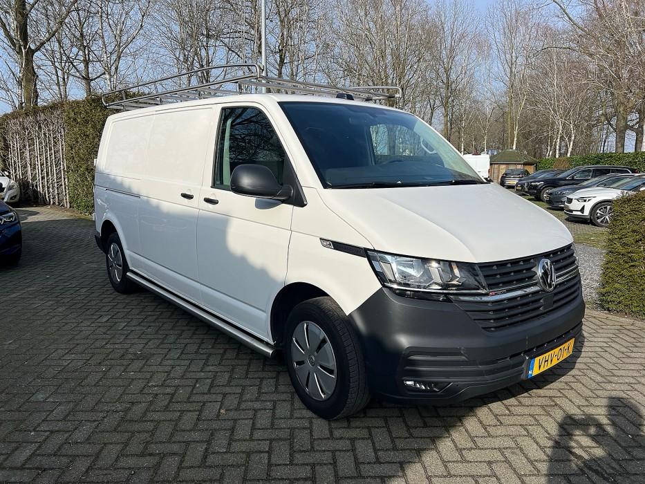 Volkswagen Transporter 2.0 TDI L2H1 4 Motion|apple|4X4|camer, Voorwielaandrijving, Gebruikt, Euro 6, 4 cilinders