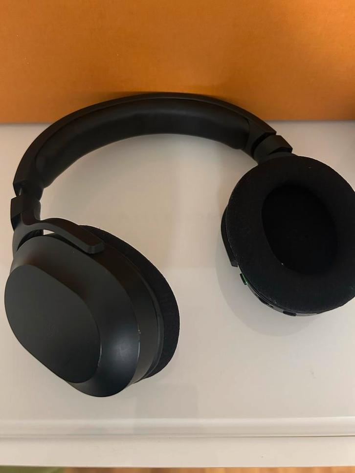 Razer barracuda   Draadloze Gaming Headset, Audio, Tv en Foto, Koptelefoons, Zo goed als nieuw, Over oor (circumaural), Overige merken