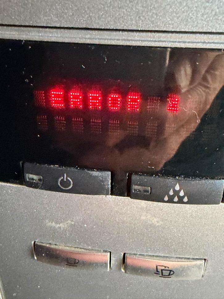 Jura koffiemachine (defect, voor onderdelen of reparatie), Witgoed en Apparatuur, Koffiezetapparaten, Niet werkend, Koffiebonen