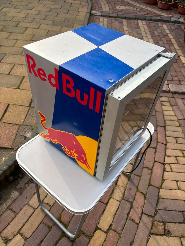 Red Bull Mini Koelkast - Compact en Stijlvol, Witgoed en Apparatuur, Koelkasten en IJskasten, Gebruikt, Zonder vriesvak, Minder dan 75 liter