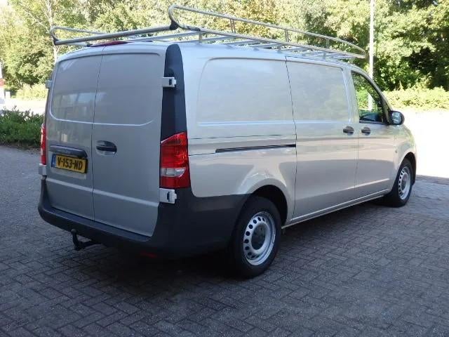 Mercedes-Benz VITO 111 CDI LANG IMPERIAAL AIRC NAVI PDC TREK, Stof, Gebruikt, 4 cilinders, 2500 kg