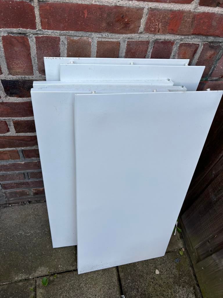 Gratis ikea planken, Doe-het-zelf en Verbouw, Hout en Planken, Ophalen of Verzenden, Zo goed als nieuw