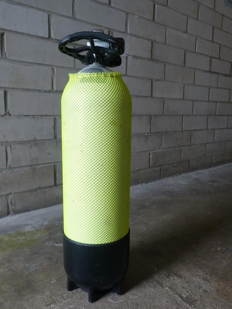 Duikfles 10 Liter    Z.G.A.N. zie ook de rest van mij adv., Ophalen, Zo goed als nieuw, Duikfles