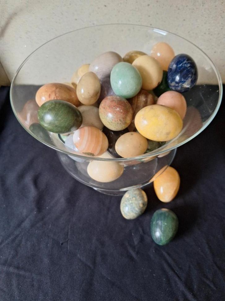 EIEREN, EIEREN-NATUURSTEEN, Diversen, Pasen, Zo goed als nieuw, Ophalen