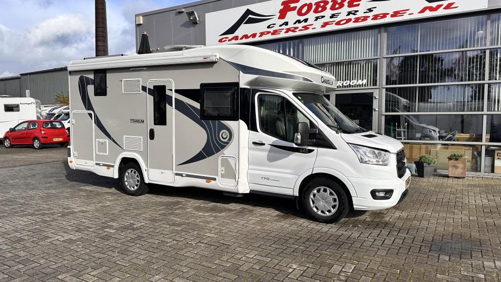 Nieuwstaat met 28dkm Automaat De Chausson Titanium 640 2020, Automaat, Ringverwarming, Ford, Diesel
