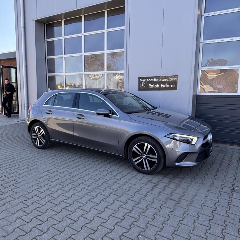 Mercedes-Benz A-Klasse 250e A 250 e (177.086) (bj 2022), Auto's, Mercedes-Benz, Gebruikt, Euro 6, 4 cilinders, Bedrijf