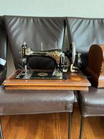 Simsonia naaimachine met houten kap, Antiek en Kunst, Antiek | Naaimachines, Ophalen