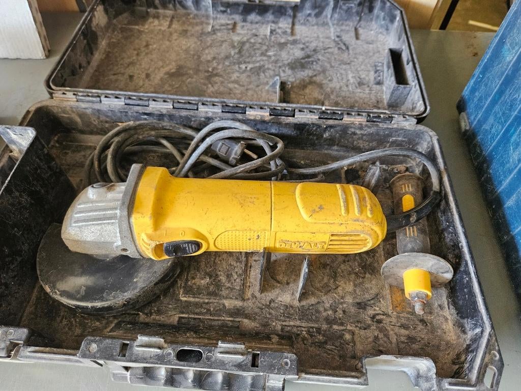 DeWalt haakse slijper D28154 QS, Ophalen of Verzenden, Gebruikt, 1000 watt of meer, Haakse handslijpmachine