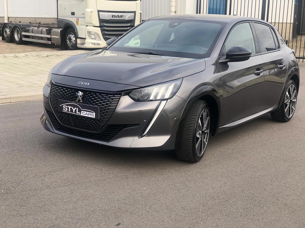 Peugeot 208 1.2 PureTech GT Pack, 101 pk, Gebruikt, Bruin, 49 €/maand
