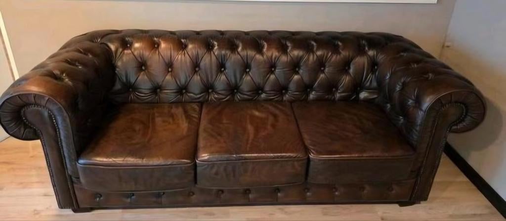 Prachtige Chesterfield bank 3-persoons - Zo goed als nieuw, Ophalen, Zo goed als nieuw