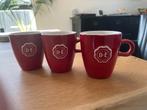 Douwe Egberts mokjes rood 3 stuks, Nieuw, Ophalen of Verzenden, Overige stijlen, Kop(pen) en/of Schotel(s)