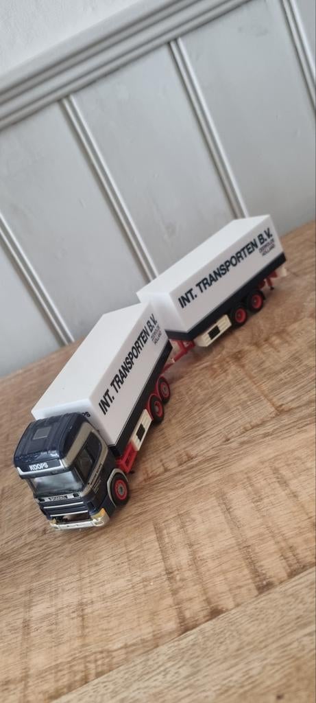 Herpa Wolter Koops vrachtwagen, Ophalen