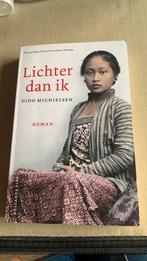 Lichter dan ik, Boeken, Ophalen of Verzenden, Zo goed als nieuw