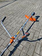 Husqvarna 135R  2pk Bosmaaier strimmer kantjesmaaier, Ophalen, Benzine, Nieuw, 30 tot 50 cm