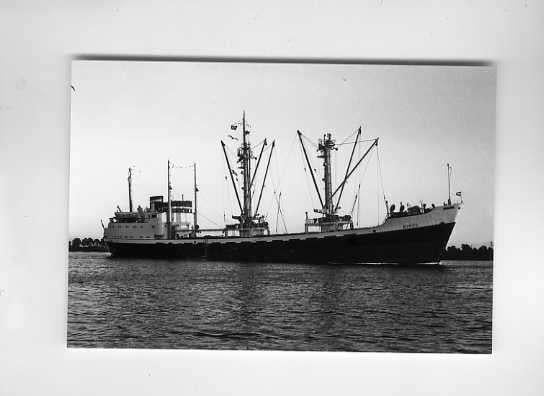 scheepvaart-foto-KNSM-amsterdam-minos, Verzamelen, Scheepvaart, Ophalen of Verzenden, Zo goed als nieuw, Boek of Tijdschrift