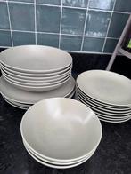 Servies groen, Ophalen, Zo goed als nieuw, Overige stijlen, Bord(en)