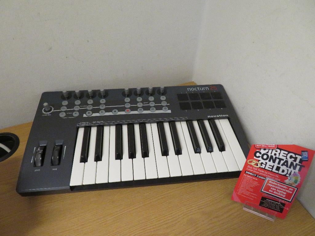 Novation Nocturn 25 MIDI Controller Keyboard, Ophalen, Gebruikt