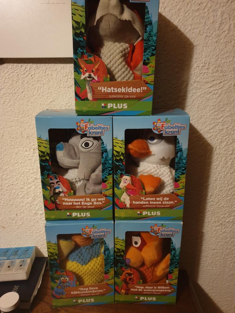 5 doosjes fabeltjes krant handpoppen, Albert Heijn, Ophalen