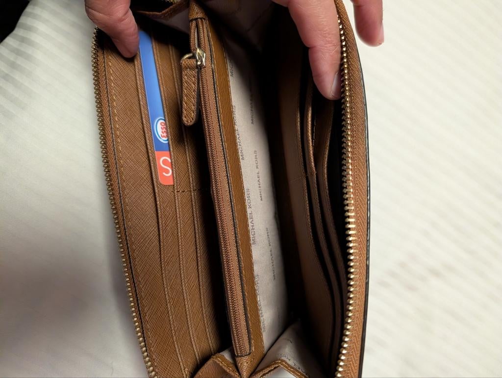 Mooie Michael Kors handtas, Ophalen of Verzenden, Zo goed als nieuw, Zwart, Handtas