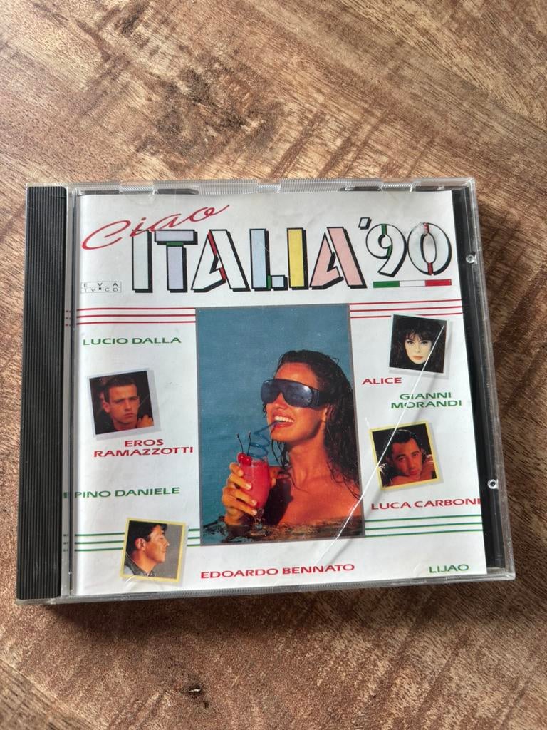 CD van het WK voetbal 1990 in Italie, Ophalen of Verzenden, Buitenlandse clubs, Overige typen