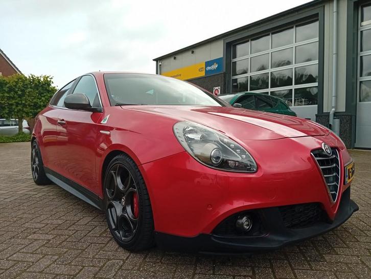 Alfa Romeo Giulietta 1.7 TBi Quadrifoglio Verde - TCT - Ross, Auto's, Alfa Romeo, Bedrijf, Te koop, Giulietta, ABS, Airbags, Airconditioning